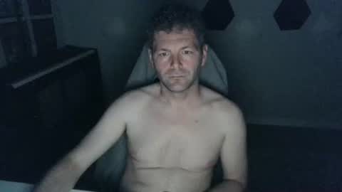 Snapshot of kuk_you chatting on 11.15.25 kuk_you online show from 11.15.25