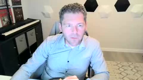 kukk_you online show from 11.18.25