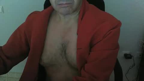 Snapshot of kumonit chatting on 01.17.25 kumon online show from 01.17.25