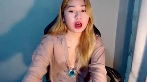 Snapshot of kuntiexxx chatting on 09.26.25 kuntiex online show from 09.26.25