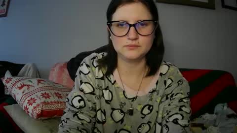 Snapshot of kunzitegoddess chatting on 12.13.24 Samantha online show from 12.13.24