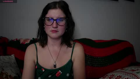 Snapshot of kunzitegoddess chatting on 12.22.24 Samantha online show from 12.22.24