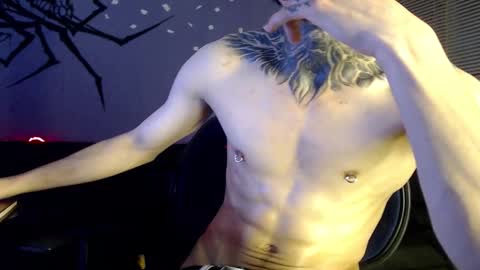 Snapshot of kuregari_xs chatting on 10.03.25 kuregari_xs online show from 10.03.25