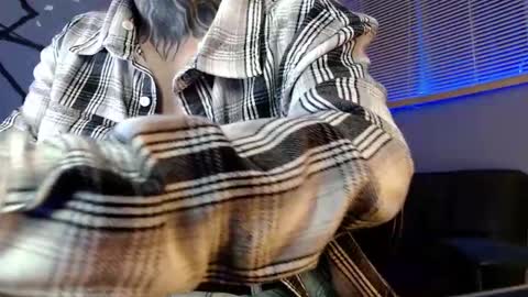 Snapshot of kuregari_xs chatting on 10.09.25 kuregari_xs online show from 10.09.25