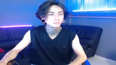 Snapshot of kuregari_xs chatting on 11.10.25 kuregari_xs online show from 11.10.25