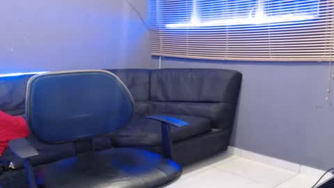 Snapshot of kuregari_xs chatting on 11.16.25 kuregari_xs online show from 11.16.25