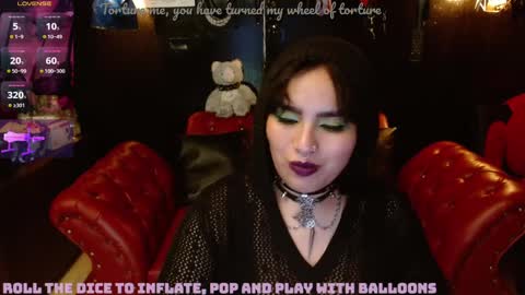 Fetiche Woman online show from 12.13.24