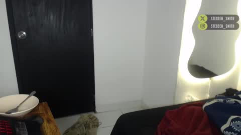 Snapshot of kurt_williams1 chatting on 12.15.24 kurt_williams1 online show from 12.15.24