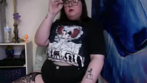 Deville Play Room online show from 04.03.26