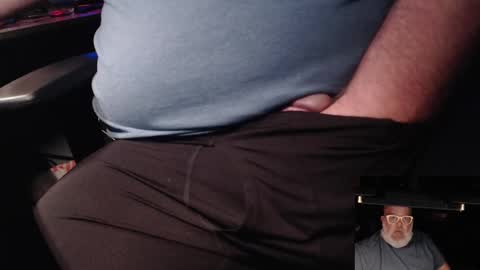 Snapshot of kustom77 chatting on 11.08.25 Vlad Voivode of Wallachia online show from 11.08.25