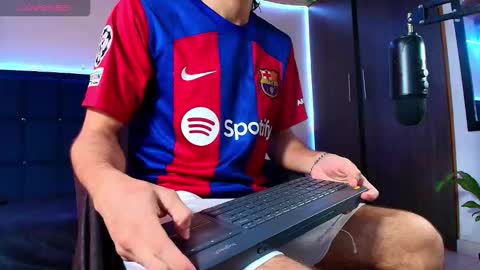 kuzzcoo online show from 09.28.25