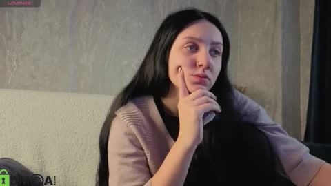 Snapshot of kvetachka chatting on 10.06.25 Kvetachka Thu-Sun 0900am-1500pmGTM2 online show from 10.06.25