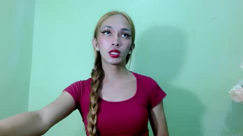 Kween online show from 12.30.24