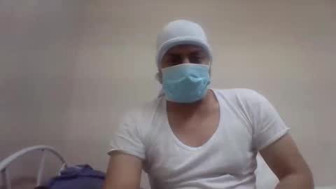 Snapshot of kwt8933 chatting on 05.11.26 khalid 89 online show from 05.11.26
