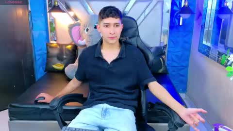 Snapshot of kygo_williams chatting on 09.26.25 Kygo online show from 09.26.25