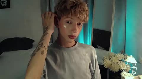 Snapshot of kyle__cooper chatting on 12.12.24 Kyle Cooper online show from 12.12.24