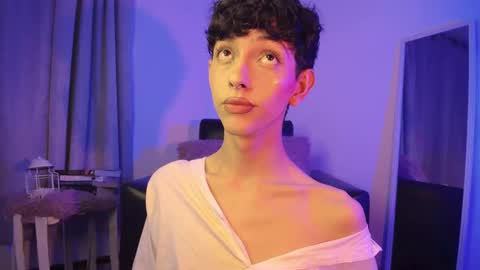 Snapshot of kyle__cooper chatting on 03.01.25 Kyle Cooper online show from 03.01.25