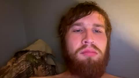 Snapshot of kylelovepussy69 chatting on 10.28.25 kylelovepussy69 online show from 10.28.25