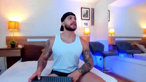 kylenorth_ online show from 09.30.25