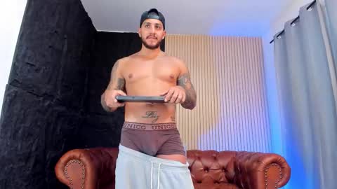 kylenorth_ online show from 03.18.26