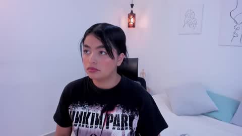 Snapshot of kylerose07 chatting on 10.08.25 kyle online show from 10.08.25