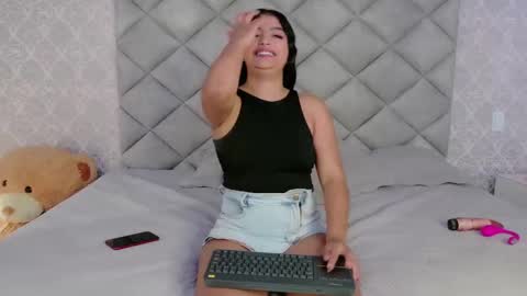 Snapshot of kylerose07 chatting on 10.27.25 kyle online show from 10.27.25