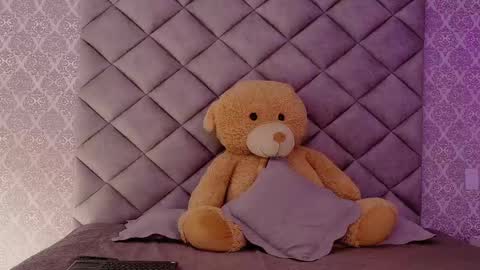 Snapshot of kylerose07 chatting on 11.03.25 kyle online show from 11.03.25