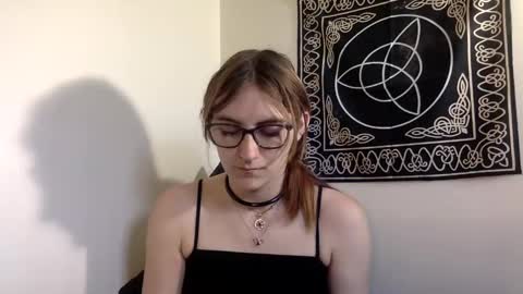 Kylianna online show from 10.12.25