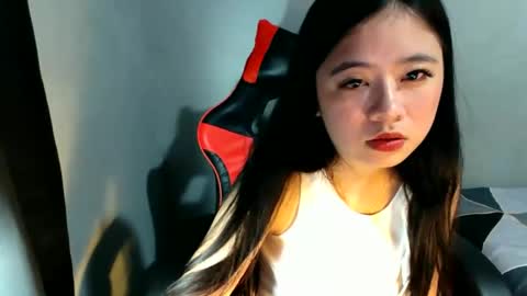 Snapshot of kylie_bliss chatting on 05.03.26 Kelly online show from 05.03.26