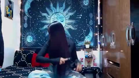 Snapshot of kylie_capricorn chatting on 02.08.26 kylie online show from 02.08.26