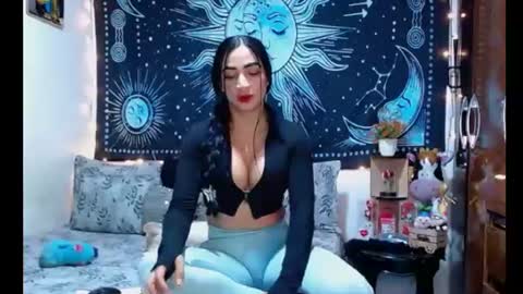 kylie online show from 07.23.26