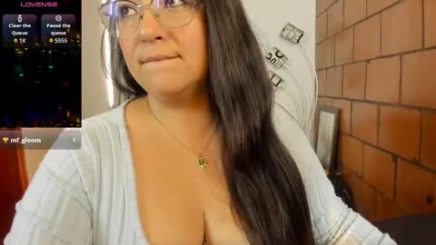 Snapshot of kylie_daniiels chatting on 01.06.26 Kylie online show from 01.06.26