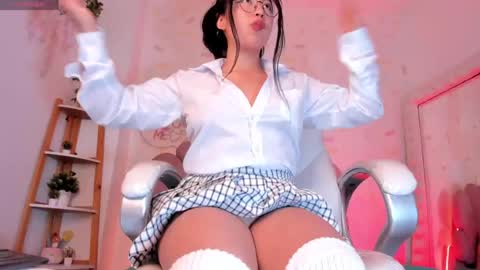 Kylie online show from 05.13.26