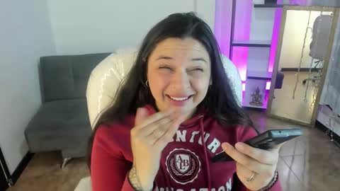 Snapshot of kylie_fire chatting on 02.14.26 kylie online show from 02.14.26