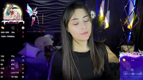 Snapshot of kylie_mellow chatting on 01.05.25 Kylie online show from 01.05.25