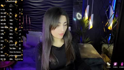 Snapshot of kylie_mellow chatting on 01.14.25 Kylie online show from 01.14.25