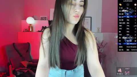 Snapshot of kylie_mellow chatting on 10.01.25 Kylie online show from 10.01.25