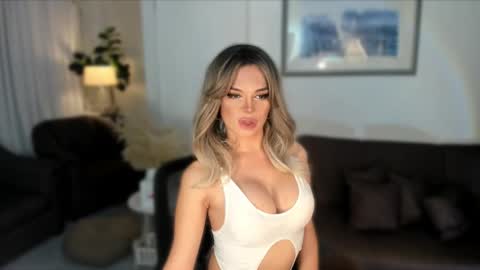 Snapshot of kylie_necor chatting on 01.30.25 kylie_necor online show from 01.30.25