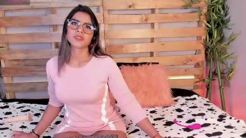 Kylie  online show from 02.18.25