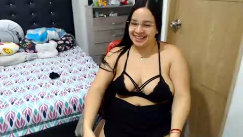 Snapshot of kylie_switch chatting on 07.08.26 Instagram Kylie switch followme buy lovense here online show from 07.08.26