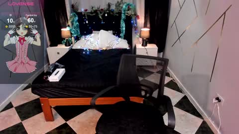  Kylie  online show from 12.23.24