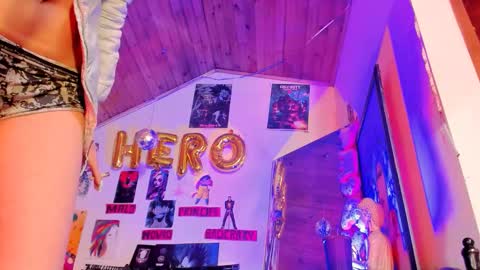 Snapshot of kyliekandy chatting on 02.09.26 online show from 02.09.26