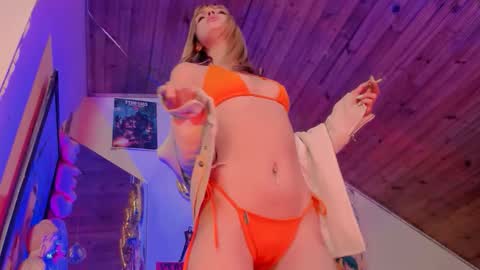 Snapshot of kyliekandy chatting on 02.17.26 online show from 02.17.26