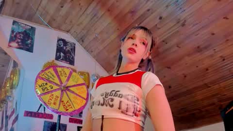 Snapshot of kyliekandy chatting on 02.21.26 online show from 02.21.26