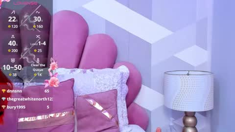 Kylie jl online show from 02.15.25