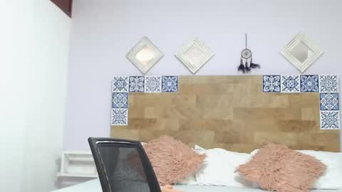 Kylie online show from 01.19.25