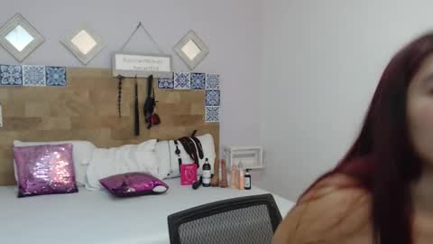 Kylie online show from 11.21.25