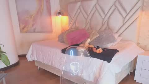 Snapshot of kylle_2050 chatting on 02.15.25 Kyle online show from 02.15.25