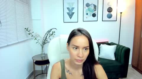 Kymberly online show from 02.22.25