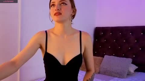 Snapshot of kyra_honey chatting on 05.06.26 kyra_honey online show from 05.06.26